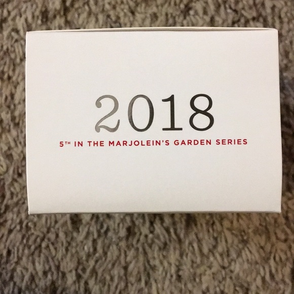 Bathing Blue Jays Marjolein’s Garden hallmark - Picture 3 of 4